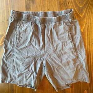 Boys size 10 rayon tencel shorts